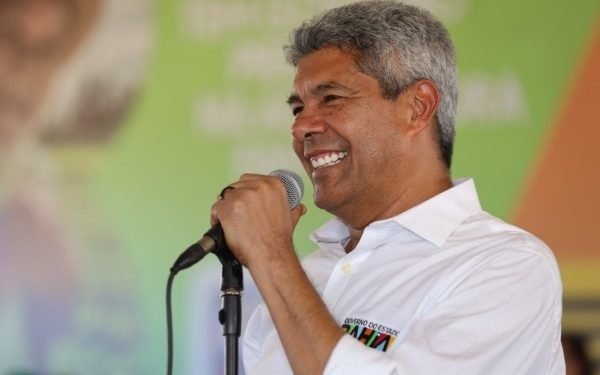 Governo do Estado antecipa salários de dezembro e decreta pontos facultativos para servidores