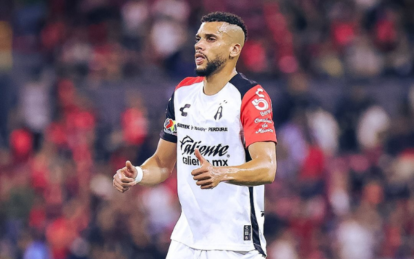 Bahia negocia contratação do zagueiro Dória, ex-São Paulo e Botafogo