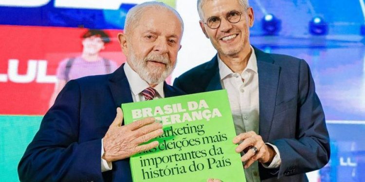 Às pressas, governo Lula quer campanha publicitária para negar taxação do Pix