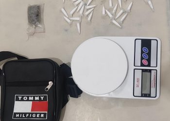 HOMEM É PRESO POR TRÁFICO DE DROGAS EM CANDEIAS