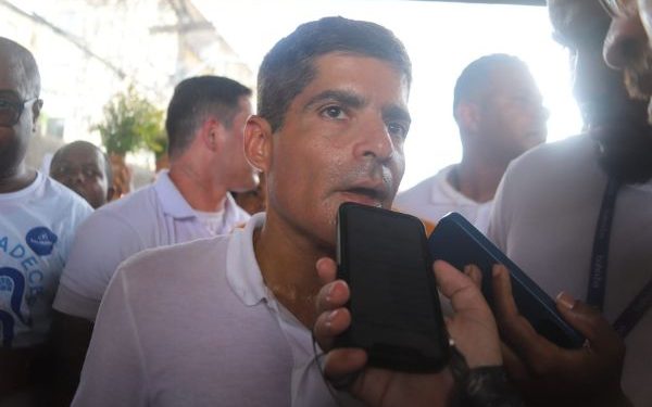 ACM Neto diz que chapa do PT é ‘panelinha’ e promete construção ampla para 2026