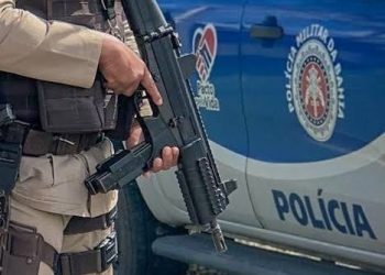 TERROR NO CAIPE: Tiroteio é registrado por moradores, e população pede socorro à PM; veja vídeo