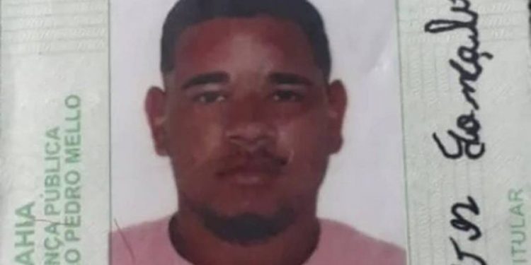 Jovem é morto em Feira de Santana por fazer gesto de facção em foto nas redes sociais