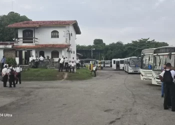Estado de greve na RMS: ônibus não saem das garagens e rodoviários tomam decisão
