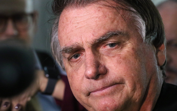 Bolsonaro acumula três pedidos de passaporte negados e aguarda nova decisão para posse de Trump