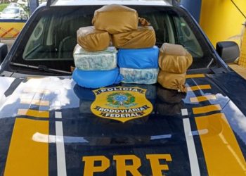 Polícia Rodoviária Federal apreende grande quantidade de cocaína dentro de ônibus em Feira de Santana