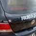PRF apreende carro com restrição de roubo em Alagoinhas e adesivo chama atenção: “Foi Deus que me deu”