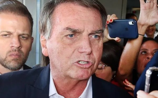 ‘Caguei para a prisão’, diz Bolsonaro após denúncia da PGR