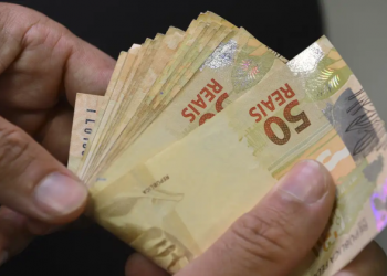 Mais de 40 milhões de trabalhadores simulam crédito consignado em novo programa do governo