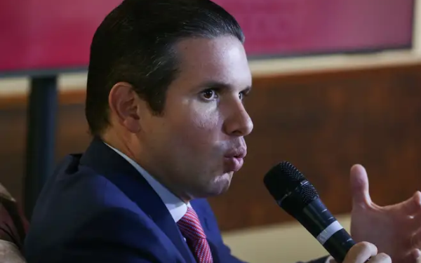 Oposição pressiona Hugo Motta por urgência na tramitação da anistia do 8 de janeiro