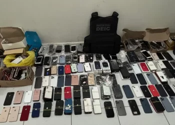 Polícia localiza desmanche de celulares roubados no Carnaval de Salvador