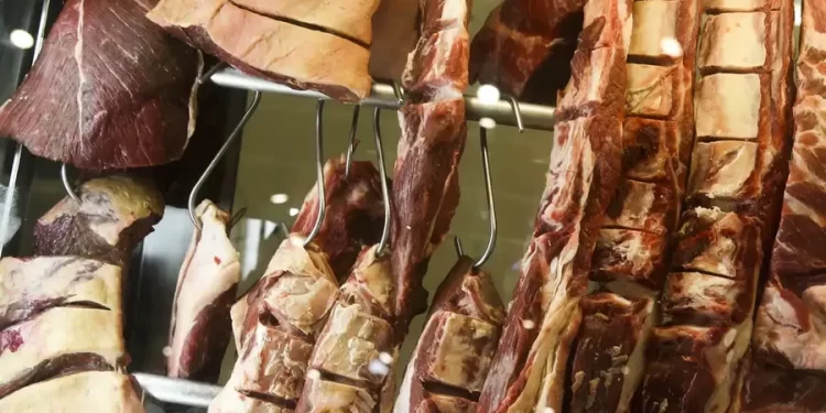 Ufa! Preço da carne deve cair nos próximo meses, afirma ministro
