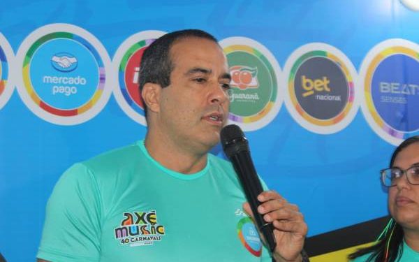 Bruno minimiza vaias a Jerônimo no Carnaval: ‘Homens públicos estão sujeitos a isso’