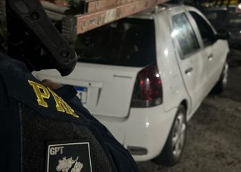 Três veículos roubados são recuperados pela PRF em Santo Antônio de Jesus e Salvador