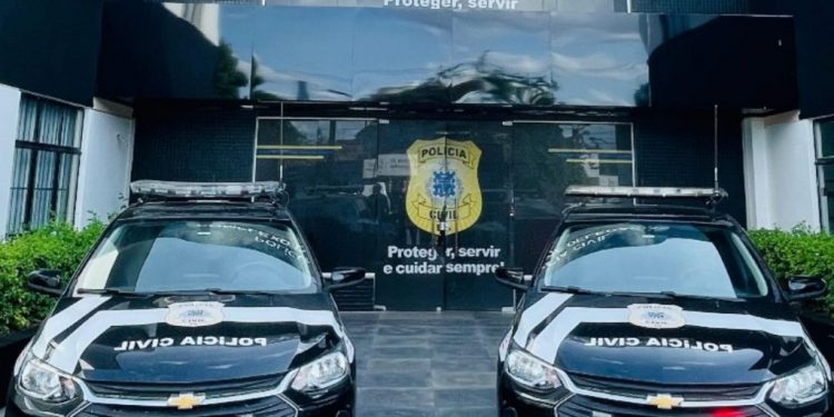 FLAGRANTE: homem é preso por abuso contra enteada em Feira de Santana