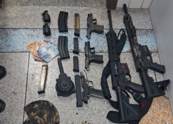 Fuzis, pistolas e granadas são apreendidas pela PM em Fazenda Grande I