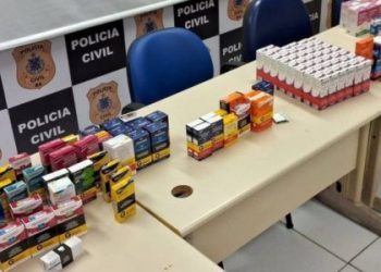 Operação interdita farmácias e apreende quase 9 mil comprimidos irregulares em Feira de Santana