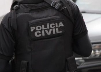 Mulher é morta a tiros dentro de casa em Salvador durante a madrugada