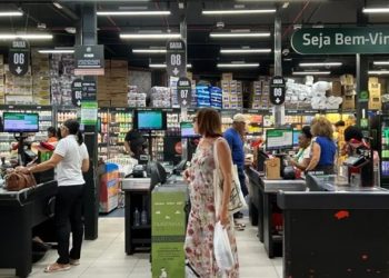 Vendas do varejo baiano crescem 0,2% em fevereiro e acumulam alta de 5,5% em 12 meses