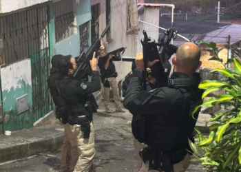 OPERAÇÃO LAÇOS DE SANGUE: quadrilha especializada em assaltos a bancos é presa pela Polícia Civil