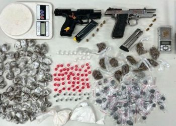 Dois policiais militares da Rondesp Atlântico baleados e dois bandidos mortos durante troca de tiros em Salvador