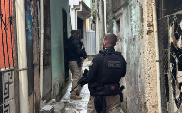 Polícia Civil prende 13 suspeitos em operação contra sequestros, estelionato e latrocínio