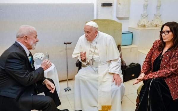 Palácio do Planalto confirma presença de Lula e Janja no funeral do papa Francisco