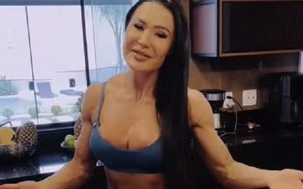 Gracyanne Barbosa tenta voltar à rotina fitness e desabafa: Comer 40 ovos por dia de novo não é fácil