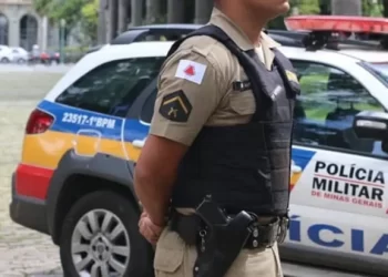 Mãe esfaqueia, corta pênis e queima companheiro que assediou filha de 11 anos