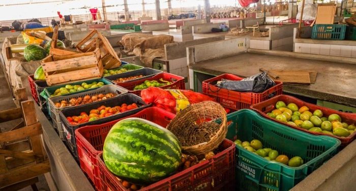 Candeias: Vendedores de hortifrúti do Centro de Abastecimento são convocados para atualização cadastral