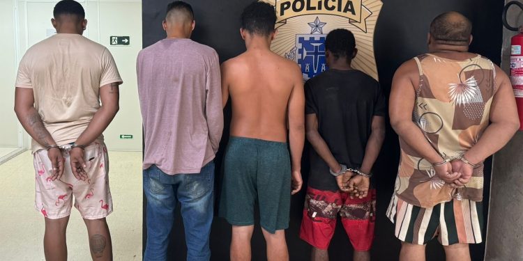 A CASA CAIU: Polícia Civil prende cinco em Lauro de Freitas por furto de gado em São Sebastião do Passé; dois foram flagrados com drogas