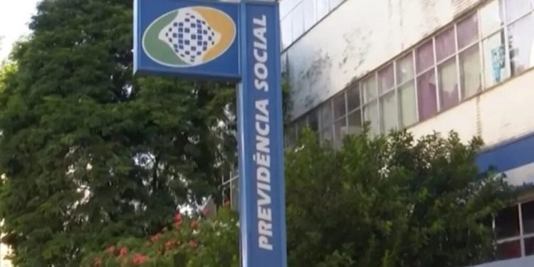 Mais de 300 agências dos Correios na Bahia atenderão vítimas de descontos indevidos no INSS