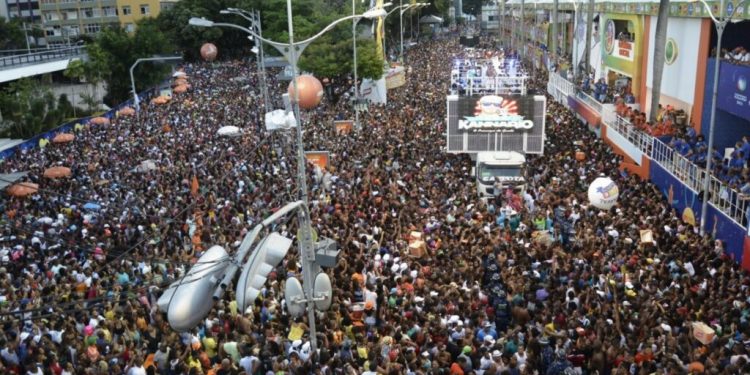 ANTIBAIXARIA: projeto de Lei na Bahia propõe proibir exposição de menores a conteúdo sexual