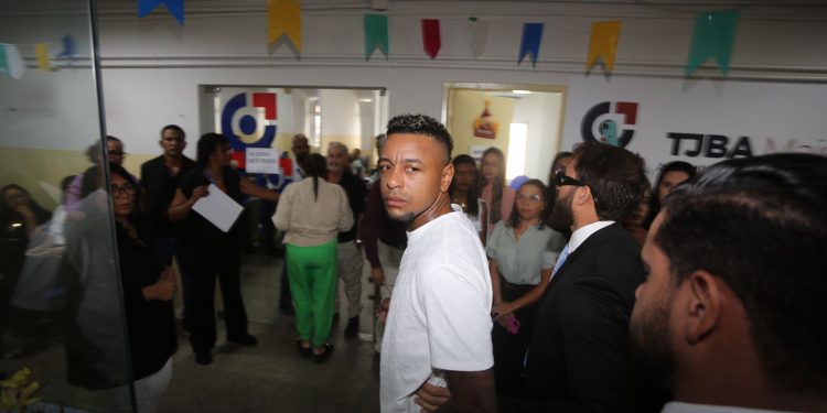 Iuri Sheik enfrenta júri popular e nega crime: “Não matei ninguém”
