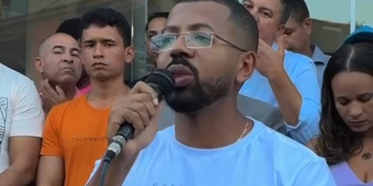 Candeias: “Tenham empatia, tratem os pacientes como gostariam que seus familiares fossem tratados” pede Eriton Ramos aos funcionários de Nova Policlínica