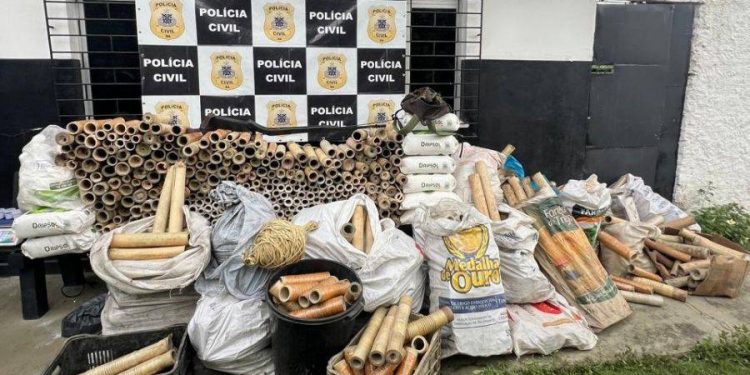 Operação desativa fábrica ilegal de espadas em Cruz das Almas