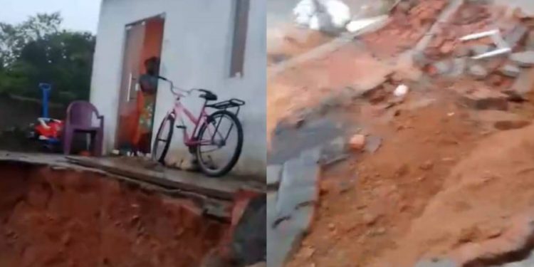 Terreno desaba e casa fica em situação de risco em Candeias