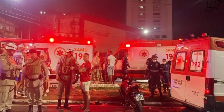 Carro atropela cinco pessoas nos arredores da Fonte Nova após Ba-Vi