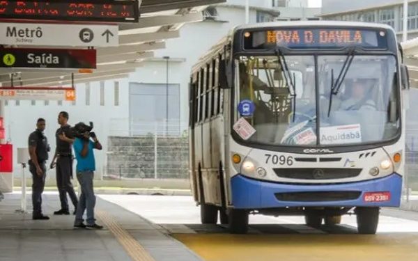 Rodoviários dos ônibus metropolitanos anunciam greve a partir de terça-feira (3)
