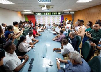 Prefeitura de Camaçari envia projeto com reajuste de 5% para servidores municipais