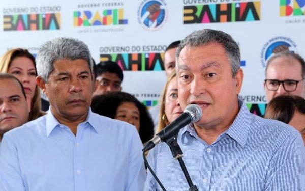 Rui Costa é cotado para disputar governo da Bahia em 2026, diz colunista