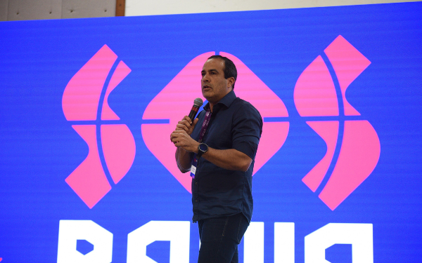 Bruno Reis critica governo da Bahia por crise de violência e cobra mudança