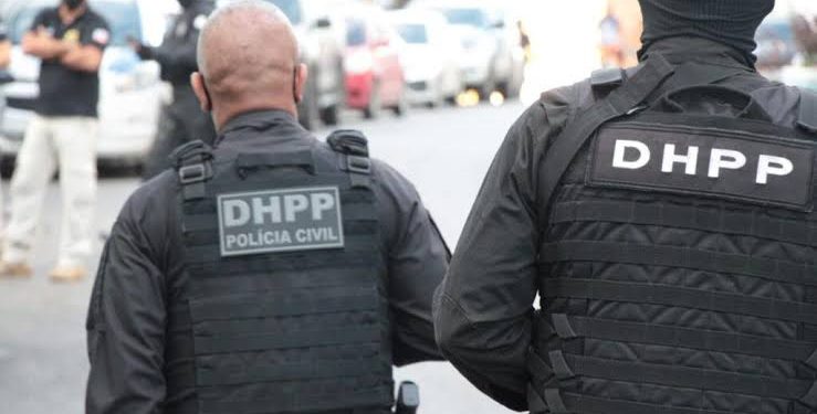 A CASA CAIU: Polícia Civil prende no Rio de Janeiro um dos maiores distribuidores de armas e drogas de Madre de Deus