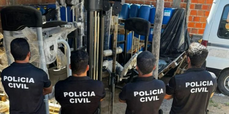 MAIS DE R$ 1 MILHÃO EM MERCADORIAS: homem é preso por chefiar esquema de desvio de cargas no interior da Bahia