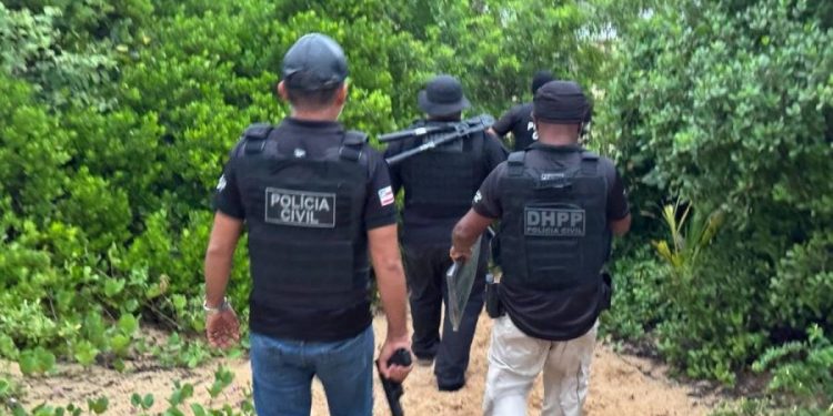 Quatro integrantes do Comando Vermelho morrem em operação em Camaçari