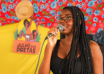 Candeias: “Julho das Pretas” reúne estudantes para celebrar protagonismo das mulheres negras
