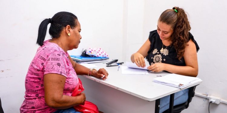 Candeias: Prefeitura convoca feirantes que recebem o auxílio para recadastramento