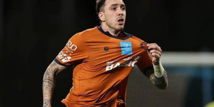 Novo 9? Vitória acerta com atacante uruguaio, diz jornalista