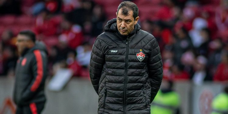 Vitória é o time que mais sofreu gols no fim dos jogos em toda a Série A