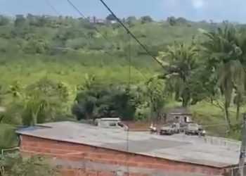 Traficantes trocam tiros com a polícia em São Francisco do Conde